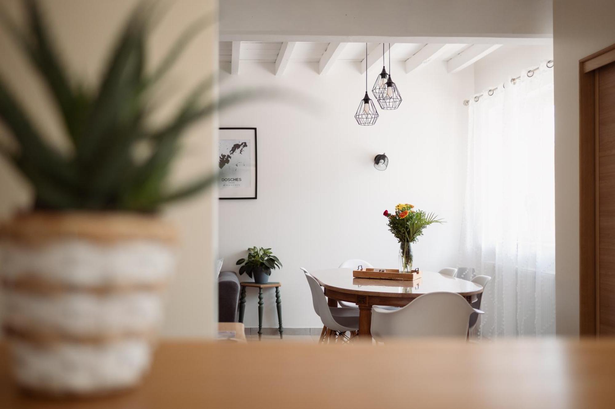 La Maison Des Delices Dosches Eksteriør bilde
